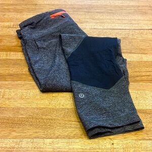 Lululon Pace Rival Crop, Heather Gray w/ Coral Accents, 6